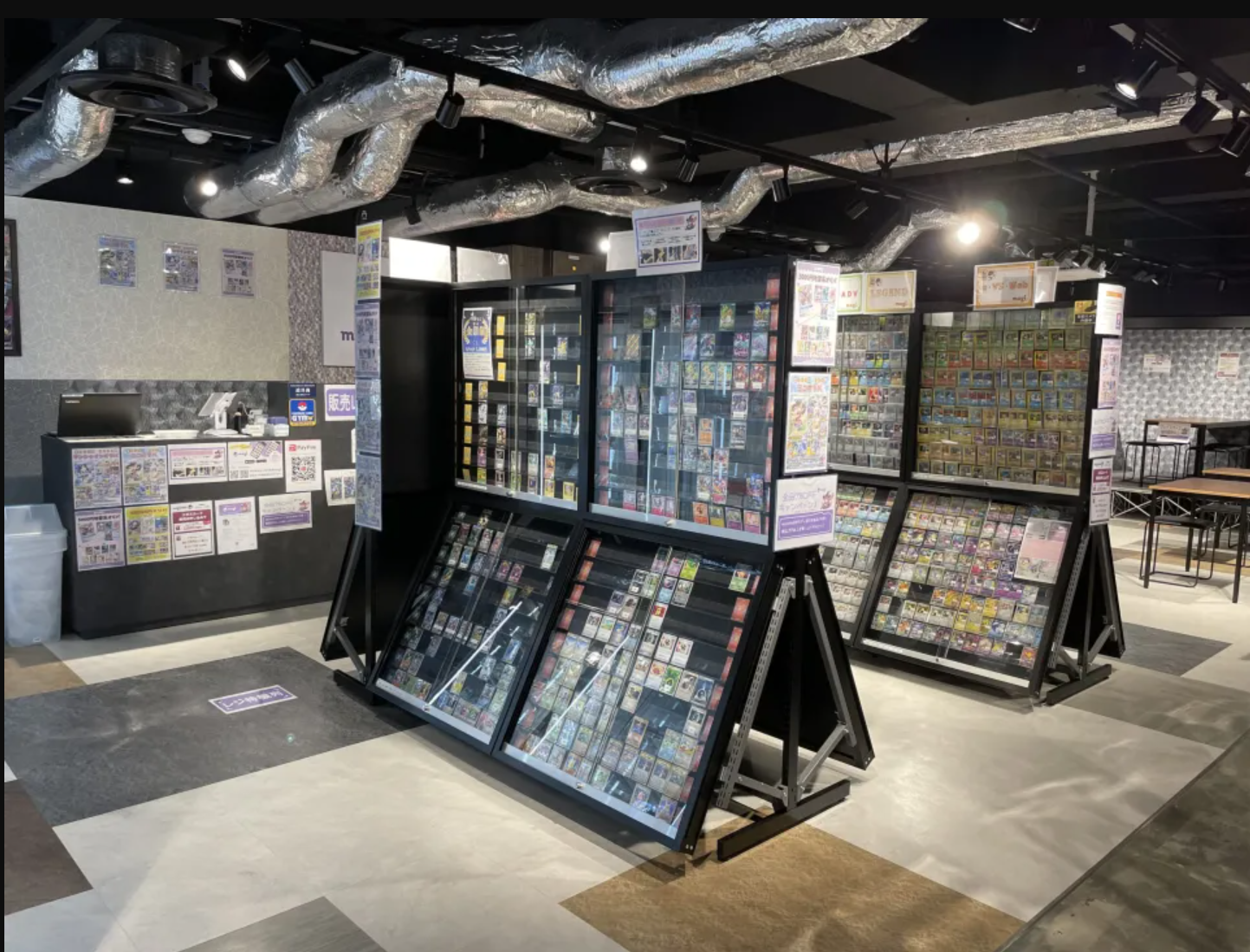 Aluminum Fixed Rail TCG Display Case-11